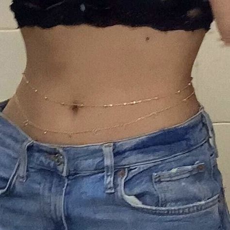 Belly Chain Gold, Belly Chain Diy, Waist Jewelry Aesthetic, Belly Chain Aesthetic, Waist Chain Aesthetic, Belly Chain Outfit, Waist Chain Outfit, Belly Chain Body Jewelry, Chain Outfit