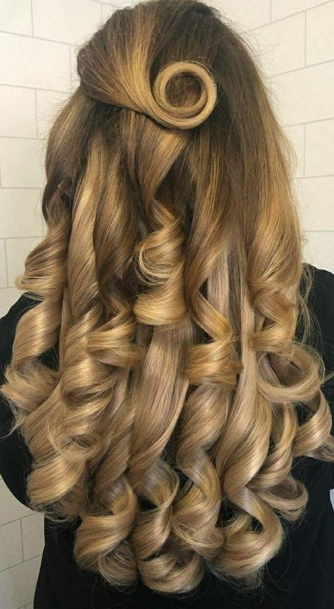 Extremely Long Hair, Curls For Long Hair, Air Dry Hair, Long Curls, Permed Hairstyles, Orange Hair, Big Hair, Curled Hairstyles, Prom Hair