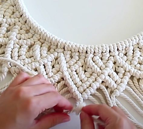 How To Make Macrame Mandala Wall Hanging https://diyjoy.com/how-to-make-macrame-mandala-wall-hanging/ Macrame With Embroidery Hoop, Embroidery Hoop Macrame, Macrame Hoop Diy Tutorial, Round Macrame Wall Hanging Diy, Macrame Wreath Diy, Macrame Mandala Tutorial, Circular Macrame, Round Macrame Wall Hanging, Crochet Craft Fair