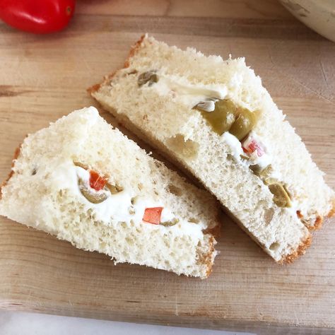 Southern Mom Loves: Savory Cream Cheese & Olive Spread Cream Cheese Olive Sandwich, Cream Cheese And Olive Tea Sandwiches, Olive Loaf Sandwich, Cream Cheese Olive Spread, Cream Cheese And Olive Spread, Cream Cheese And Olive Sandwich, Olive Cream Cheese Spread, Sandwich Spreads, Cream Cheese Spread Recipes