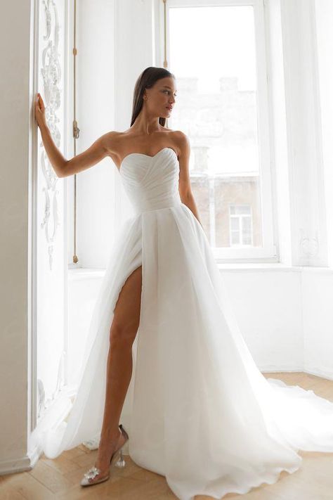 $1,590.00 Wedding Dress Low Back, Organza Wedding Dress, Organza Wedding, Dream Wedding Ideas Dresses, Light Ivory, Best Black Friday, Gowns Online, Organza Fabric, Best Black