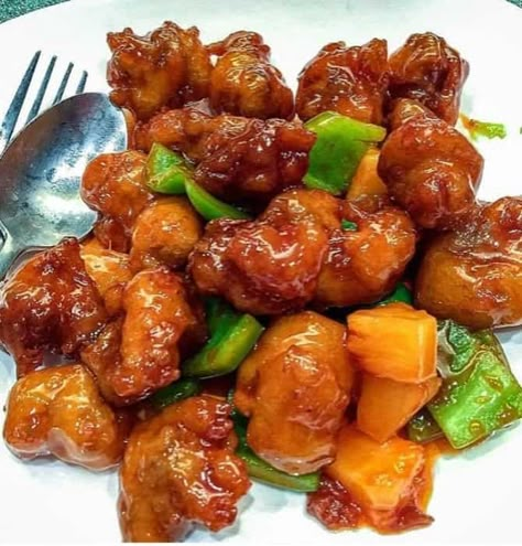 Chinese Food With Pork, Pork Chinese Food Recipes, Asian Pork Dishes, Recipes With Cubed Pork, General Tso Pork, Asian Pork Recipes Chinese Food, Asian Recipes Authentic Chinese Food, Sweet And Sour Pork Crock Pot, Pork Stir Fry Recipes Chinese Food