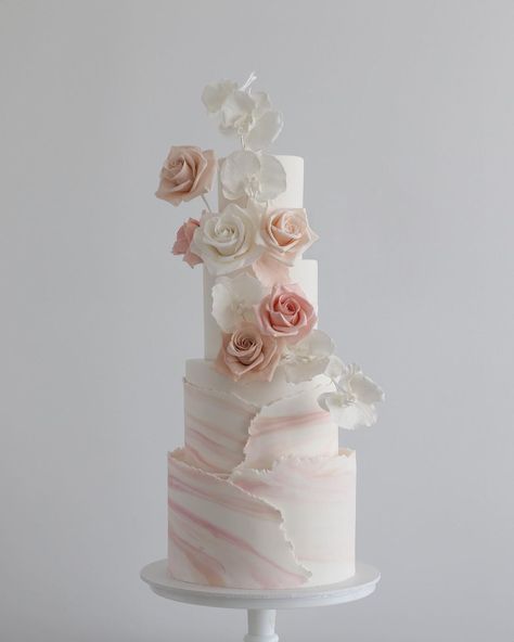 Traditional Cakes, Tier Cake, Wedding Cake Inspiration, Worth The Wait, Wedding Cake Designs, Pretty Cakes, Tiered Cakes, Celebration Cakes, Cake Inspiration