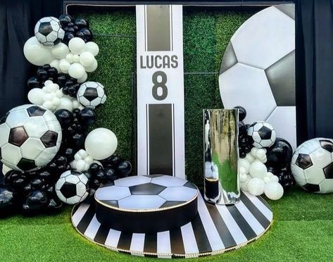 Soccer Birthday Theme, Soccer Party Decorations, Soccer Theme Parties, Football Theme Birthday, Bar Mitzvah Party, Soccer Birthday Parties, Soccer Theme, Minion Birthday Party, Football Theme Party