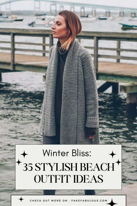 Get inspired with 35 beach outfit ideas designed for winter's unique demands. Whether you're strolling the shoreline or enjoying a bonfire, these looks will keep you cozy without compromising on style. Say goodbye to the off-season and hello to year-round beach fashion.   #WinterBeachOutfits #ColdWeatherBeachwear #BeachStyleWinter #WinterBeachGuide #ChillyBeachLooks #WinterBeachFashion #BeachOutfitInspiration #CozyBeachwear #WinterShorelineStyle #BeachDaysInWinter Cold Weather Beach Outfit Casual, Fall Beach Bonfire Outfit, Winter Beach Outfits Women, Cute Fall Beach Outfits, Beach In December Outfits, Beach Winter Pictures, Winter Beach Outfit Cold, Winter Coastal Outfit, Cozy Beach Outfits