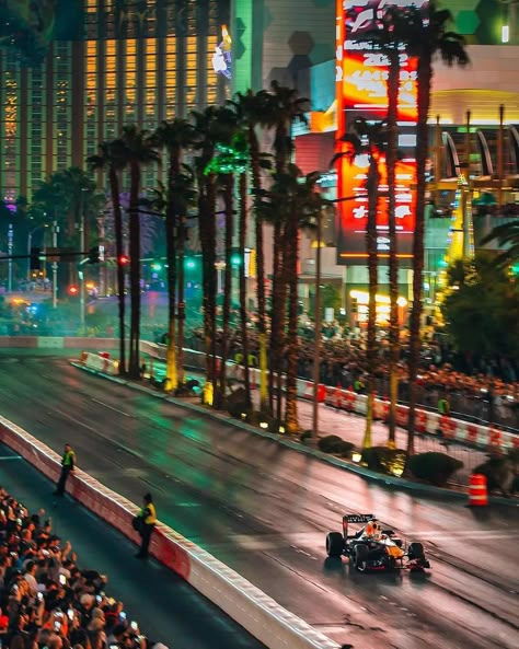 Las Vegas, nevada november 2022 Las Vegas Gp Aesthetic, Las Vegas F1 Track, F1 Las Vegas 2023, Las Vegas F1 Circuit, F1 Las Vegas Wallpaper, Las Vegas Gp, Formula 1 Las Vegas, Las Vegas Grand Prix F1, Miami Grand Prix F1