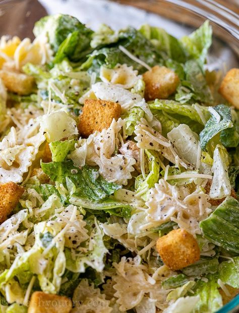 This quick and easy Caesar Pasta Salad Recipe is filled with tender pasta and crisp Romaine lettuce with a zippy Caesar dressing. Green Pasta Salad, Tortellini Pasta Salad Recipes, Corkscrew Pasta, Salad Options, Homemade Caesar Salad Dressing, Greek Pasta Salad Recipe, Caesar Pasta Salad, Classic Macaroni Salad, Caesar Pasta