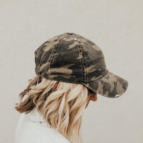 Camo Hats | Gigipip #hats #style Gigipip Hats, Outfits With Baseball Hats, Women Baseball Outfit, Camo Hats Outfits, Hat Outfits For Women, Women Ball Caps, Green Baseball Hat, Baseball Hat Women, Ball Cap Outfit