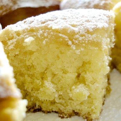 Crockpot Treats, Manwhich Recipes, Cake Cravings, Crockpot Desserts, Dinner Diet, Bellini Recipe, Thermomix Baking, Slow Cooker Baking, Yoghurt Cake