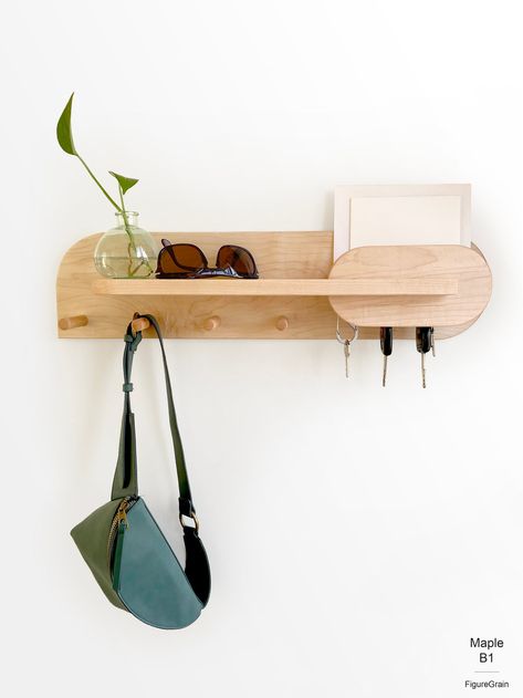 Shelf Key Holder, Key Hanger Aesthetic, Keys Entryway Ideas, Hardwood Entryway, Small Entryway Organization, Large Entryway, Entryway Organizer, Coat Rack Shelf, Small Entryways