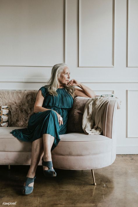 Classy senior woman sitting on the couch | premium image by rawpixel.com / Felix Adult Family Poses, Sitting On The Couch, Sitting Pose, Chair Pose, Headshot Poses, Studio Poses, Photography Posing Guide, Sitting Poses, Woman Sitting