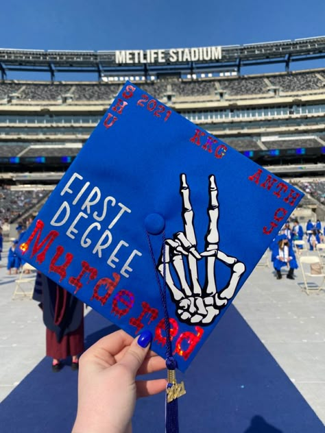 Cute Graduation Cap Ideas, Science Graduation Cap, Graduation Cap Designs College, Grad Cap Ideas, Graduation Cap Ideas, College Grad Cap Ideas, Seton Hall University, Graduation Cap Decoration Diy, High School Graduation Cap