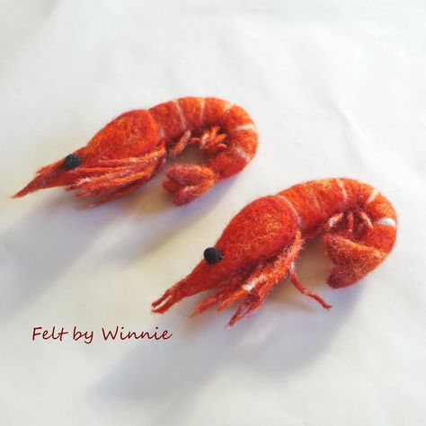 Needle Felted Lobster, Felt Shrimp, Shrimp Ornament, Abby Core, Candles Food, Sew Toys, Felt Brooches, Felt Fish, Felting Needles