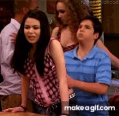 Icarly #TvShow #Gif #FunnyClip Icarly Videos, Make A Gif, Miranda Cosgrove, Peyton List, Mila Kunis, Icarly, Make A Video, Funny Clips, Nickelodeon