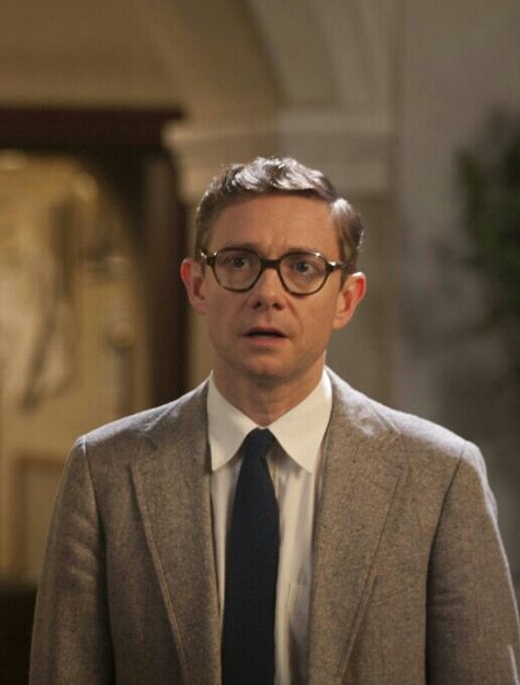 Adorably nerdy Martin / The Eichmann Show Martin Freeman Aesthetic, Martin Freeman Funny, Martin Freeman Hobbit, Phil Rask, Elementary Sherlock, Sherlock Actor, Watson Sherlock, Sherlock Moriarty, Benedict And Martin