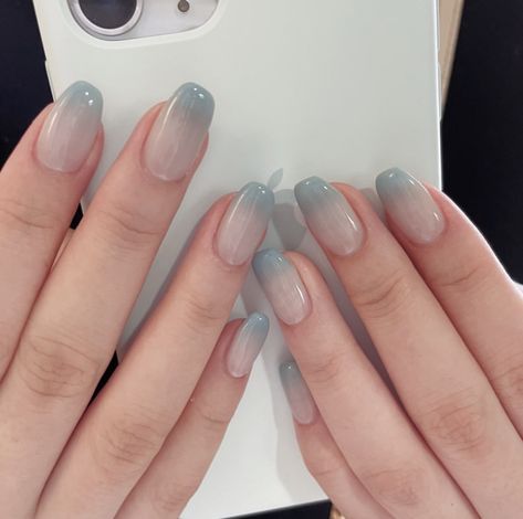 #summernails #nails #naildesign #ombrenails Lily Nails, Gradient Nail Design, Ombré Nails, Hello Nails, Subtle Nails, Simple Gel Nails, Work Nails, Blush Nails, Nail Art Ombre