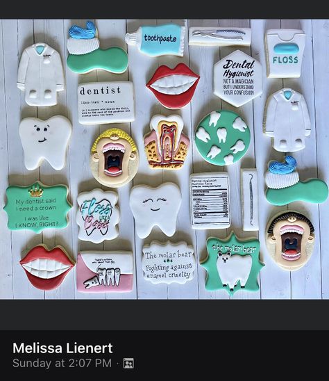 Dentist Cookies, Dental Cake, Royal Icing Cookies Recipe, Nurse Cookies, Dental Gifts, Cookie Business, Graduation Cookies, Cutout Sugar Cookies, Cookie Time