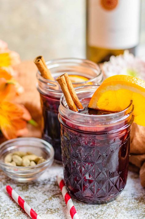 Mulled Wine in the Instant Pot Recipe For Mulled Wine, Thai Iced Coffee, Mulled Wine Recipe, Sweet Red Wines, Recipes From Around The World, Wine Desserts, Pumpkin Pie Filling, Mulled Wine, Global Recipes