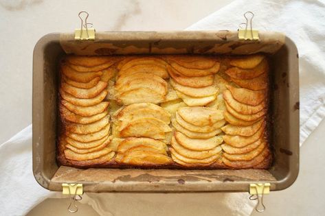 Invisible Apple Cake In A Loaf Pan, Invisible Apple Cake Recipe, Apple Loaf, Fruit Sweets, Loaf Pan Cake, Apple Cake Recipe, Edible Creations, Custard Cake, Food Network Canada