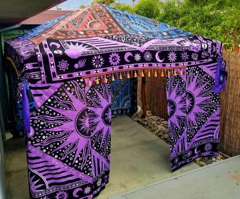 Check out this item in my Etsy shop https://www.etsy.com/listing/1251356354/10x10-canopy-cover-tarot-reader-vendor Metaphysical Vendor Booth, 10x10 Tent Decorating Ideas, Pop Up Canopy Decorating Ideas, Festival Vendor, Tent Festival, Vendor Tent, Aesthetics 2023, Bass Canyon, Medieval Tent