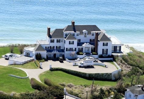 Taylor Swift House, Rhode Island Mansions, Watch Hill Rhode Island, Celebrity Mansions, Rich Home, Island House, Mansions Luxury, Mansions Homes, Island Home