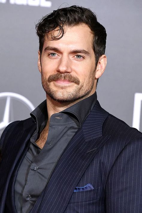 Paramount Put Up a “Ridiculously Petty” Fight for Henry Cavill’s Troublesome Mustache | Vanity Fair Professional Beard Styles, Henry Cavill Beard, Henry Cavill Justice League, Professional Beard, Growing A Mustache, Stubble Beard, Mustache Styles, Best Beard Styles, Mens Facial Hair Styles