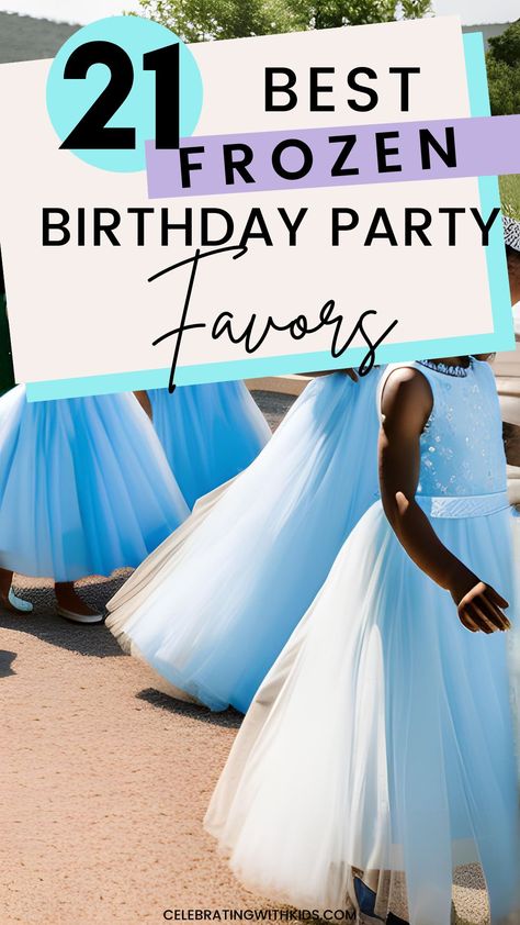 Frozen Birthday Party Bags, Frozen Ideas Party, Frozen Birthday Party Snacks, Frozen Birthday Party Goodie Bags, Frozen Birthday Favors Ideas, Frozen Birthday Goodie Bags Ideas, Elsa And Anna Birthday Party Ideas, Frozen Party Favor Ideas, Simple Frozen Theme Party Decorations