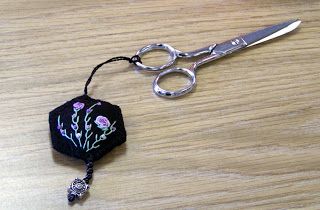 Scissor Keeper, Attic Window Quilts, Window Quilt, Scissor Fobs, Retreat Gifts, Attic Window, Scissor Case, Scissor Fob, Sewing Essentials