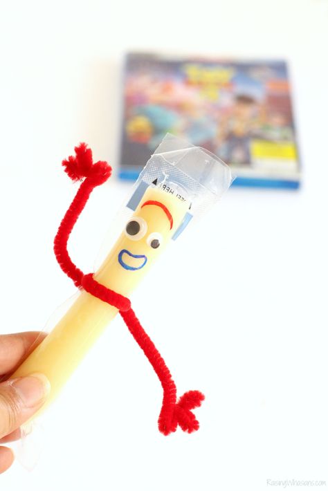 Forky Snack Idea to Celebrate Toy Story 4 on Blu-ray #toystory4 #toystory #forky #kids #kidssnacks #kidsnack #healthysnack #diy #snackidea #partyidea #partyplanning #partyfood #disneyparty #partyideas Fun Party Food Ideas, Healthy Kid Snacks, Fun Party Food, Toy Story Food, Buzz Lightyear Birthday Party, Buzz Lightyear Party, Pixar Party, Toy Story Crafts, Buzz Lightyear Birthday