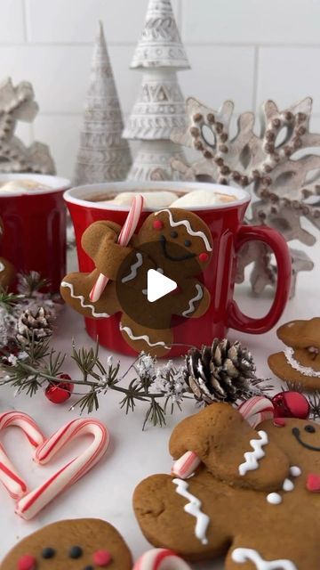 @cestlahri on Instagram: "The most adorable cookies 🍪🍪🍪  Repost @wiltoncakes ・・・ Found 😍 the most adorable cookie that doubles as a mug topper! ❤️💚☕ @SheShared @SheSaved created these darling gingerbread people to kick off our #WiltonVirtualCookieExchange 🍪✨   For ultimate festive party pals, add foil and an extra piece of dough to make these adorable mug ornaments. Head to SheShared.com for (clickable link🔗in bio) for the recipe. And don’t forget to head to their page to and follow along on our 30 days of cookie exchange recipes for holiday season inspiration!   Follow along as 30 bakers, decorators, and content creators share their favorite cookie recipes. You’ll get tons of holiday treat inspiration along with chances to win some Wilton products and score discounts to purchase ev Christmas Class Treats, Cookie Mug, Christmas Decorated Cookies, Christmas Cookies Recipe, Christmas Things To Make, Class Treats, Christmas Bakes, Cookie Exchange Recipes, Cookie In A Mug