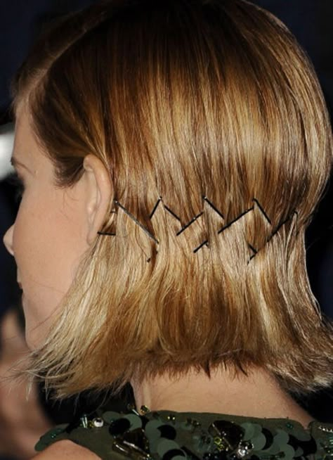 Runway Hair, Bobby Pin Hairstyles, Kate Mara, Editorial Hair, Hair Arrange, Penteado Cabelo Curto, Grunge Hair, Good Hair, Trendy Hairstyles