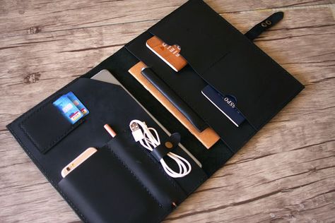 Black leather padfolio organizer case folder from LeatherNeo Leather Wedding Gifts, Custom Laptop Case, Ipad Pro Sleeve, Groomsmen Gift Bags, Leather Macbook Case, Macbook Bag, Leather Padfolio, Leather Computer Bag, Leather Organizer