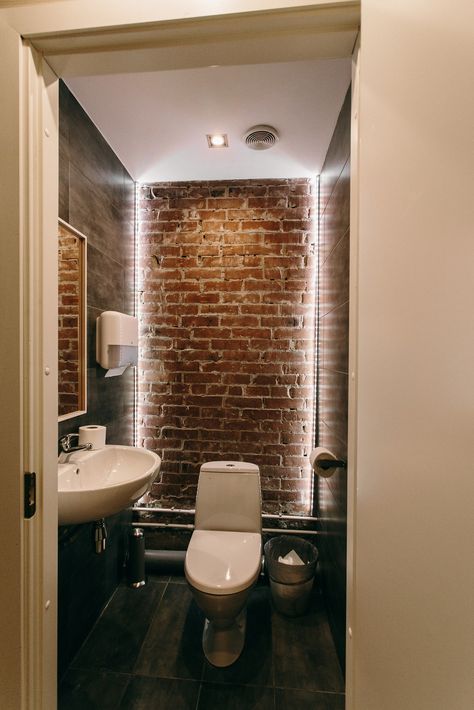 office-salt-office-design-9 Office Wc Design Toilets, Rustic Toilet Design, Industrial Office Bathroom, Industrial Office Bathroom Design, Brick Toilet Design, Thinking Room Toilet, Co Working Office, Cafe Bar Interior, Black Bedroom Design