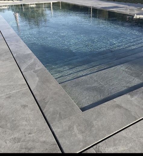 Overflow Pool, Travertine Pool, Contemporary House Exterior, Pool Landscape Design, Garden Pool, Pool Landscaping, Pool Houses, Pool Designs, Backyard Design