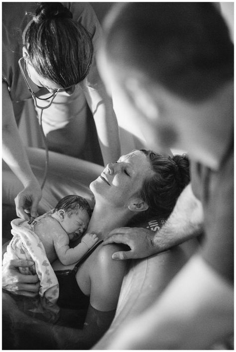 The story of Anna’s waterbirth at the birth center. #birthstory #birthphotography Anna Paschal Photography Water Birth Photography, Birth Photography Hospital, Home Birth Photography, Baby Hospital Photos, Calm Birth, Labor Photos, Birth Story Photography, Birth Pictures, Delivery Pictures