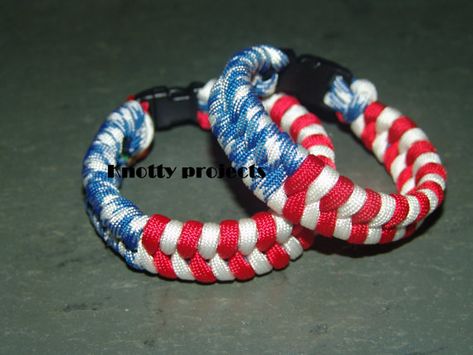 American Flag Paracord bracelet by knottyprojects on Etsy, $10.00 Paracord Fishtail, Fishtail Paracord Bracelet, Parachute Cord Crafts, Paracord Bracelet Designs, Paracord Crafts, Flag Bracelet, Paracord Braids, Paracord Ideas, Cords Crafts