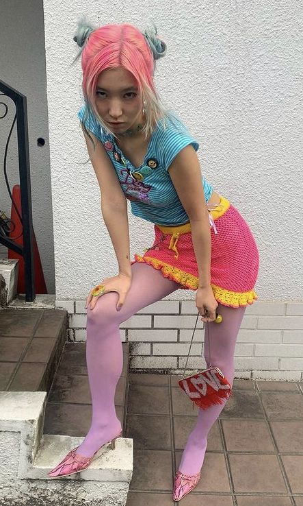 Kitsch Outfit, Decora Style Clothes, Cult Party Kei Outfit, Cult Party Kei Aesthetic, Decora Fashion Outfits, Colorful Subversive Fashion, Funky Fashion, Fashion Mode, Harajuku Fashion