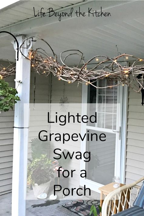 Grapevine Swag for A Porch via @lydiafilgueras Grape Vine Art Ideas, Grapevine Garland Ideas Front Porches, Grapevine Door Garland, Grape Vines Decor Ideas, Country Garland Ideas Rustic, Ideas For Grapevine Wreaths, Grapevine Christmas Garland, Grapevine Wedding Decor, Front Porch Art