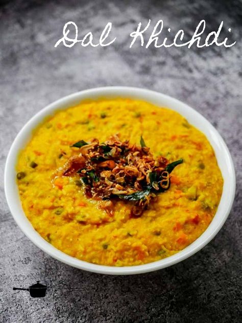 Dal Khichdi Recipes, Moong Dal Khichdi, Dal Khichdi, Khichdi Recipe, Kinds Of Vegetables, Dal Recipe, Moong Dal, One Pot Dishes, Lentil Recipes