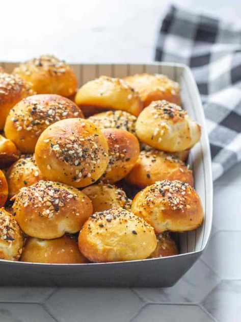 Stuffed Pretzel Bites, Frozen Pretzels, Frozen Rolls, Frozen Bread Dough, Bagel Bites, Pumpkin Beer, Bread Maker Recipes, Pretzels Recipe, Cheese Making