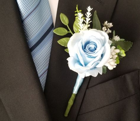 Baby Blue Boutonniere, Light Blue Boutonniere, Blue Rose Boutonniere, White Blue Buttonholes, Blue Boutonniere - Etsy UK Baby Blue Boutonniere, Baby Blue Corsage, Light Blue Boutonniere, Blue And White Boutonniere, Blue Rose Boutonniere, Boutonniere Blue, Blue Prom Suit, Boutonniere White, Blue Corsage