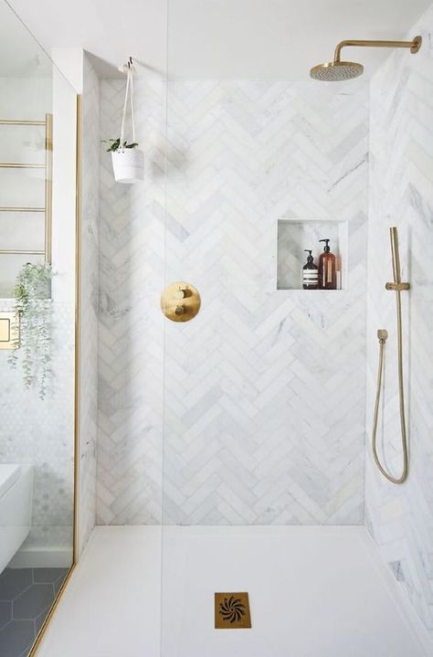 50 Eye-Catchy Bathroom Herringbone Tile Ideas - Shelterness Dream Bathrooms Luxury Master Bath Marble, Marble Herringbone Shower Tile, Classic Shower Design, Lowes Shower Tile, White Bathroom Accent Wall, Herringbone Tiles Bathroom, Master Shower Ideas Walk In, Master Ensuite Bathroom Luxury, Herringbone Backsplash Bathroom