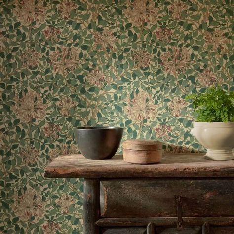 The Original William Morris Wallpaper By Morris & Co Climbing Honeysuckle, Honeysuckle Wallpaper, William Morris Honeysuckle, May Morris, Walker House, William Morris Wallpaper, Paint Color Chart, Morris Wallpapers, Estilo Shabby Chic