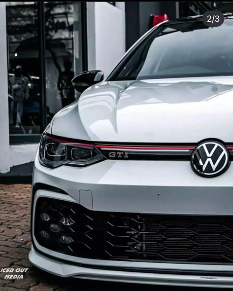 Golf 8 Gti Wallpaper, Vw Golf Wallpaper, Gti Car, Toyota Car Models, Jeep Wallpaper, Volkswagen Cars, Vw Ideas, Gti Mk7, Golf 8