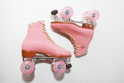 Pink Roller Skates, 16 Gifts, Best Gifts For Women, Women Friends, Cool Gifts For Women, Friends Are Like, Mini Short, Roller Skates, Paris Hilton