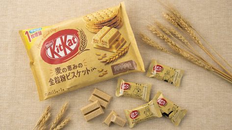 Kit Kat Flavors, Whole Wheat Biscuits, Wheat Biscuits, Japanese Kit Kat, Kit Kat Bars, Whole Grain Flour, Less Sugar, Digestive Biscuits, Japanese Snacks