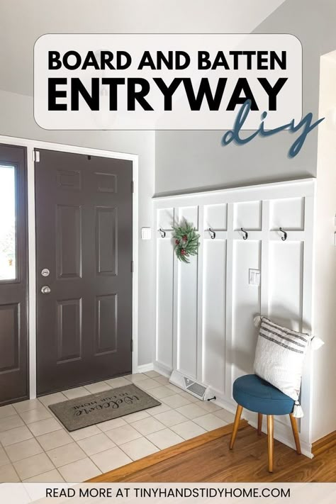 A white DIY Board and Batten Wall with Black Hooks, the text reads "Board and Batten Entryway DIY" Small Mudroom Entryway, Coat Rack Wall Entryway, Garage Mudroom Ideas, Board And Batten Entryway, Board And Batten Diy, Batten Entryway, Small Foyer Ideas, Decor Hacks Diy, Batten Walls