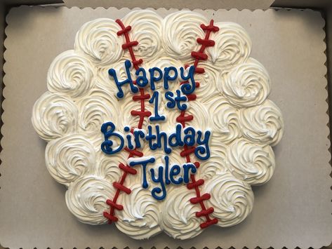 Baseball Cupcake Cakes, Baseball Cupcakes, Baseball Theme Birthday, Pull Apart Cake, Baseball Cake, Pull Apart Cupcakes, Baseball Birthday Party, Cupcakes Cake, Baseball Birthday