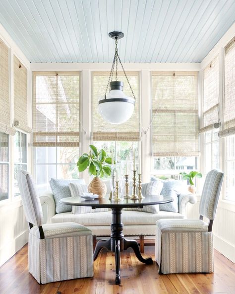 coastal dining room with blue ceiling Room With Blue Ceiling, Pale Blue Ceiling, Heather Chadduck, Best Blue Paint Colors, Painted Wainscoting, Spring Living Room Decor, Blue Ceiling, Floor Paint Colors, Trim Paint Color