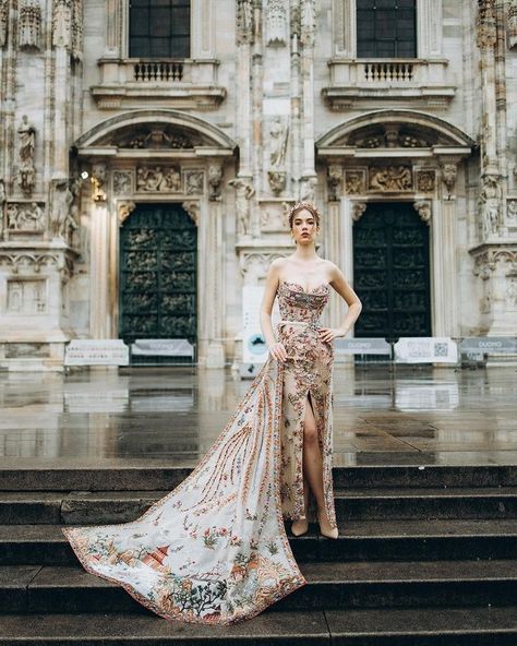 Cheongsam Gown, Cheongsam, Fashion Addict, Naples, Wedding Gown, Chinoiserie, Fashion Inspiration, Muse, Rome